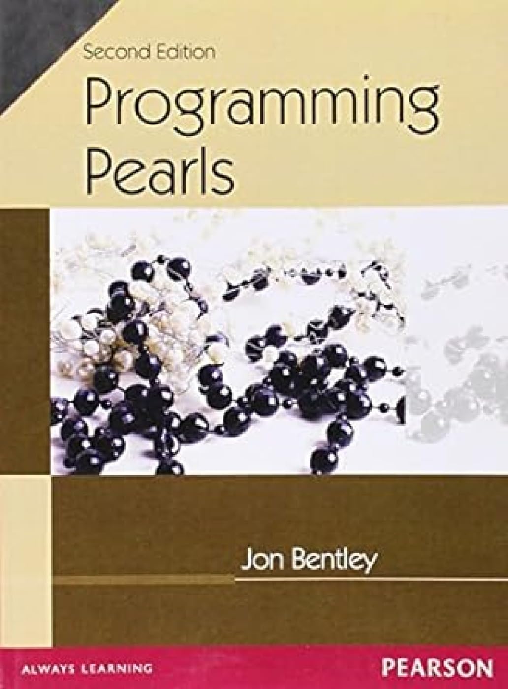 Book cover of 'Programming Pearls' by Jon Bentley with a design featuring pearls.